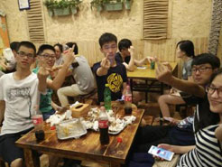 长坡镇烧烤加盟,学烧烤技术,开烧烤店多少钱疯狂烤翅加盟